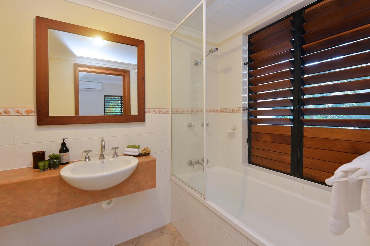 Seascape Holidays - Hibiscus Port Douglas Exterior foto